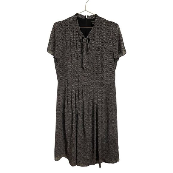 Ann Taylor Herringbone Tie Neck Dress in Black Size 14 NWT - Picture 2 of 8